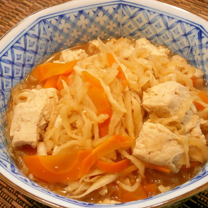 切り干し大根と高野豆腐の煮物